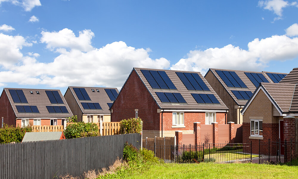 european homes with solar panels, possible victims of a solar scam