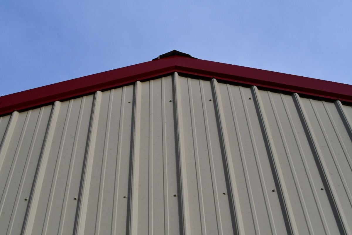 can you paint metal siding light grey red roof