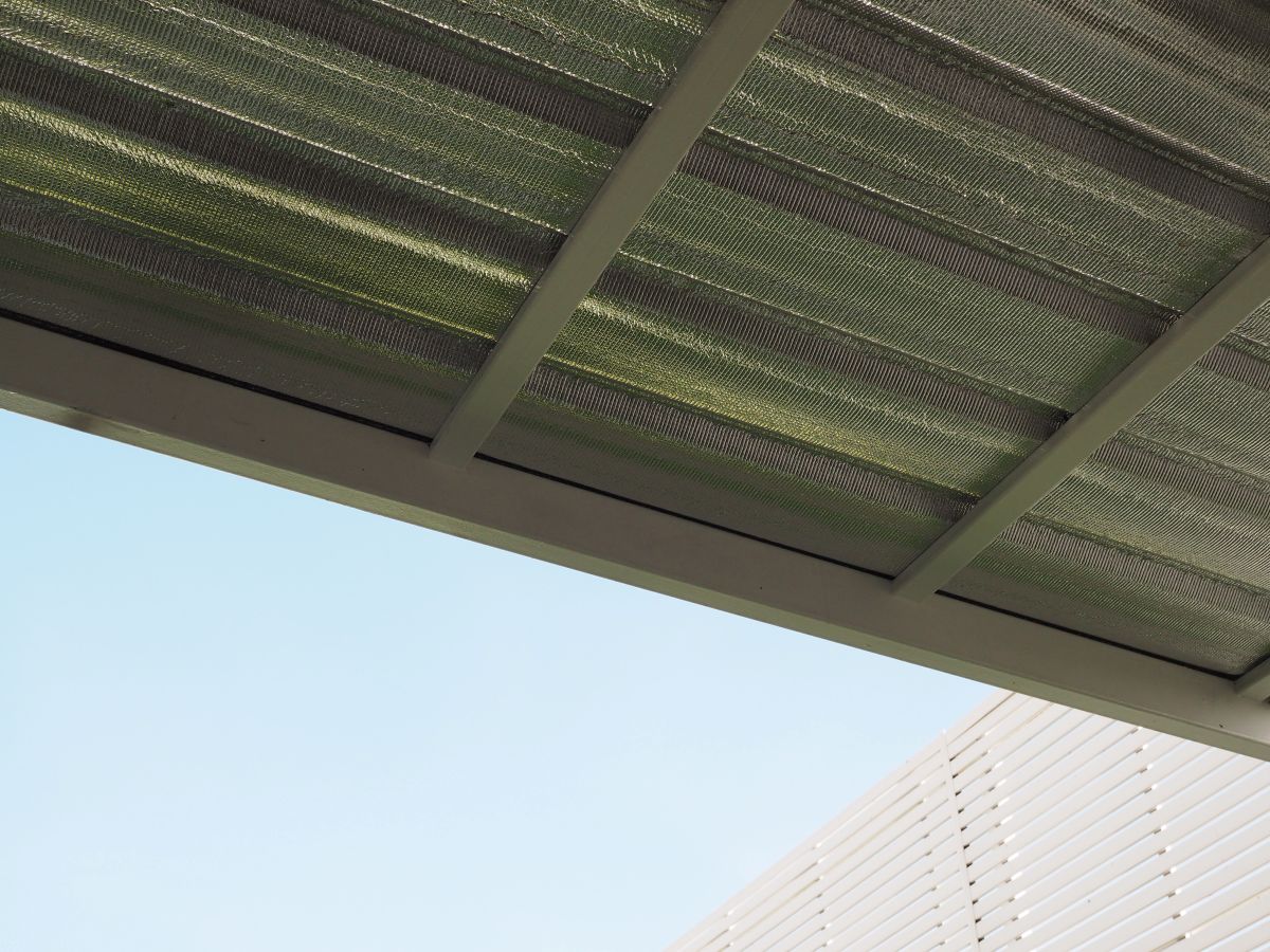 metal roof vapor barrier foil under metallic sheets