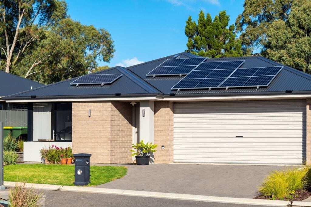 how many solar panels do i need small house white siding